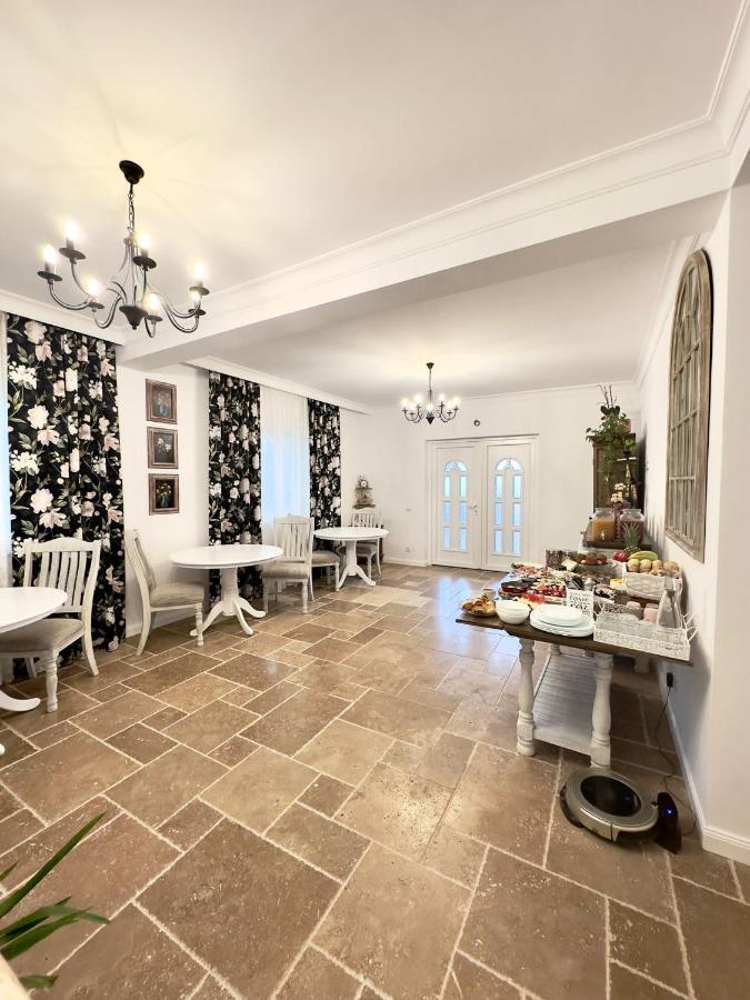 Bed and Breakfast Alma Rezidence Turda Zewnętrze zdjęcie